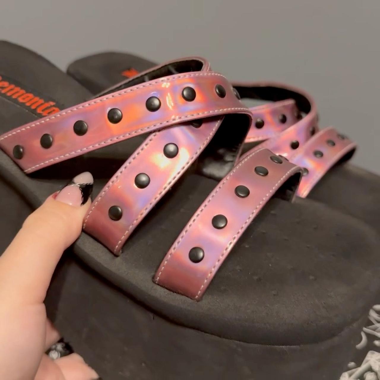 item listed by gothicmackenzie_x