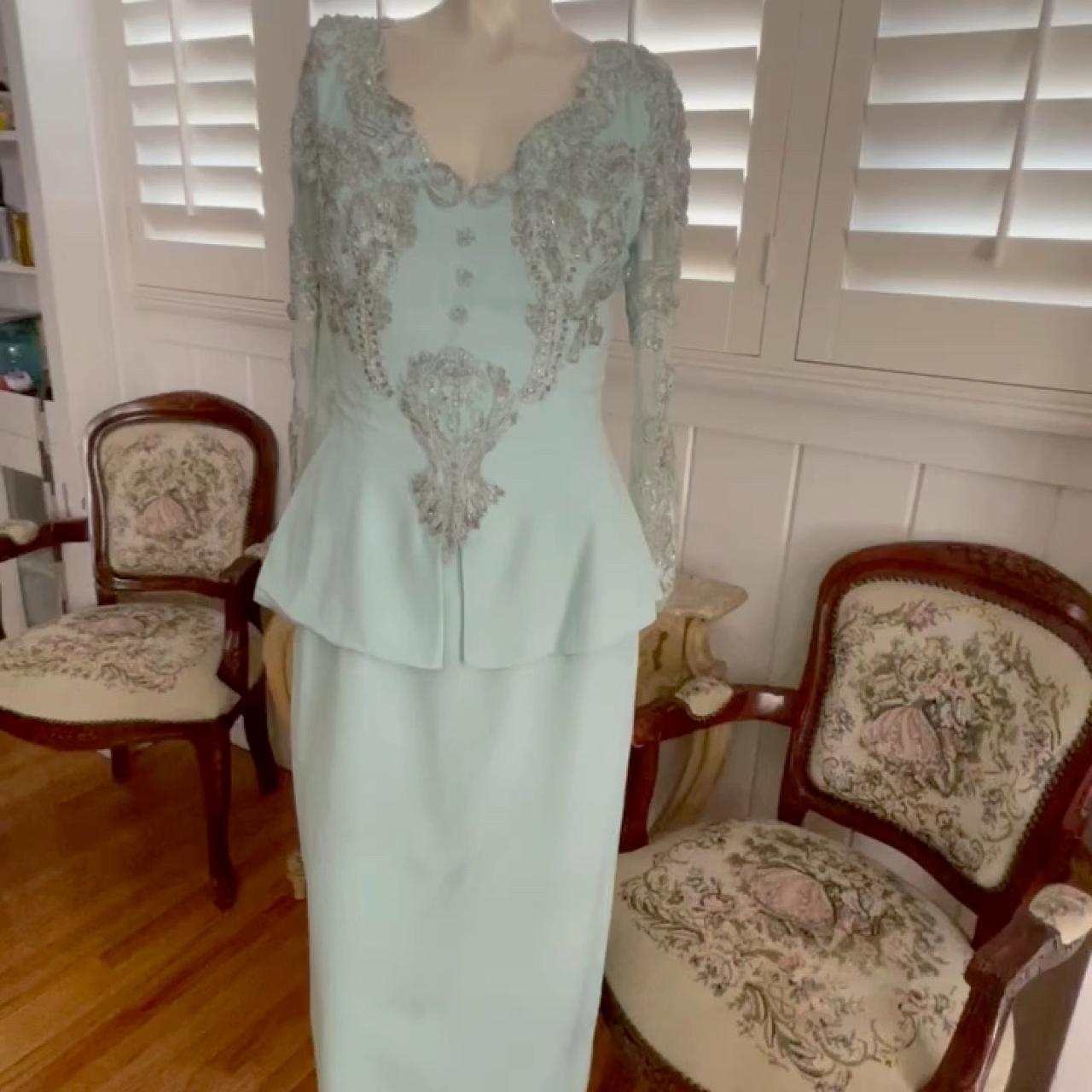 item listed by catrach1972