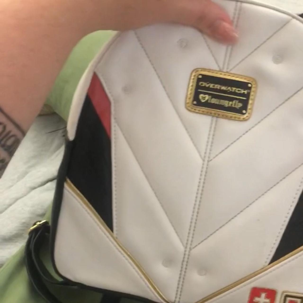 loungefly mercy wallet