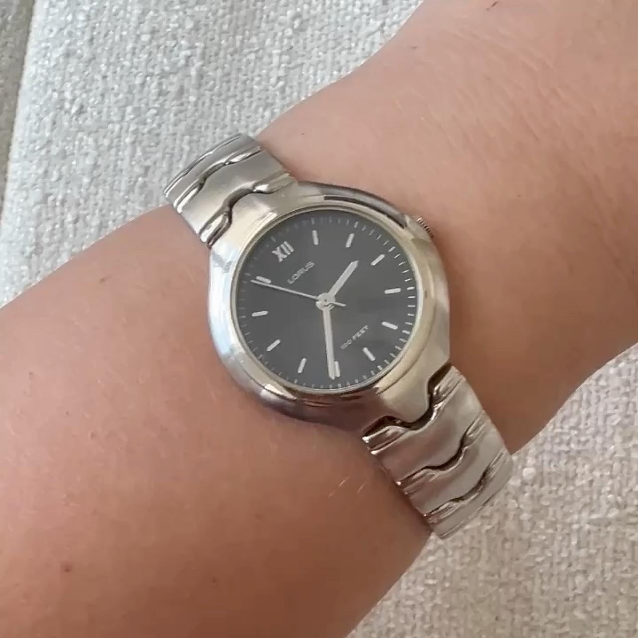 item listed by herlittlewatch