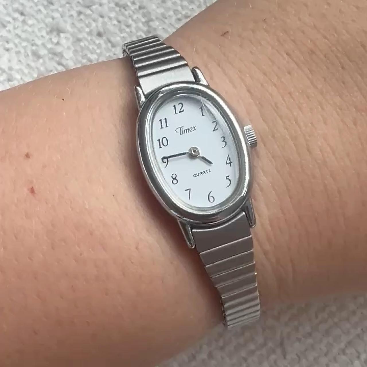 item listed by herlittlewatch