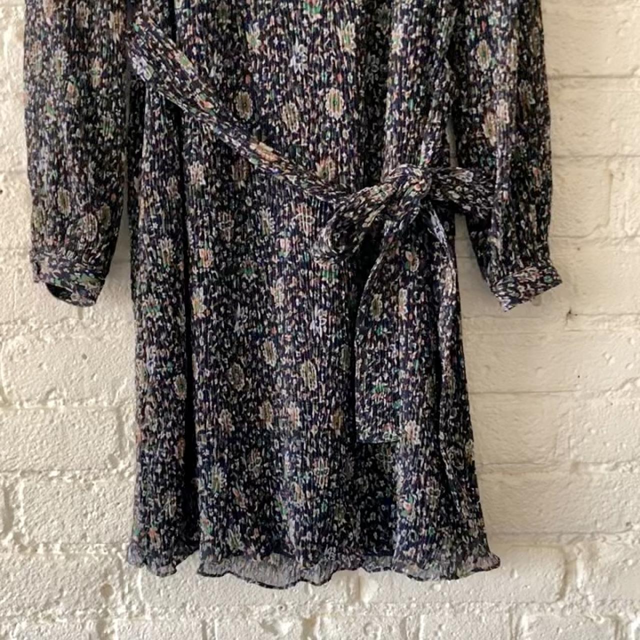 item listed by sanusanusanu