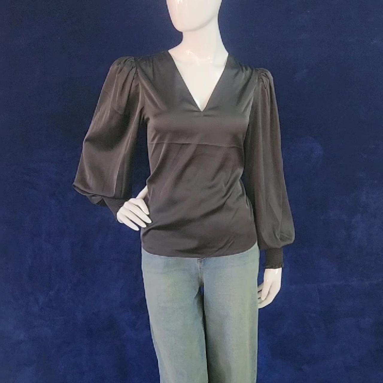 item listed by chicafinds
