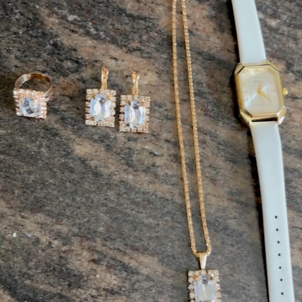 item listed by 13charms