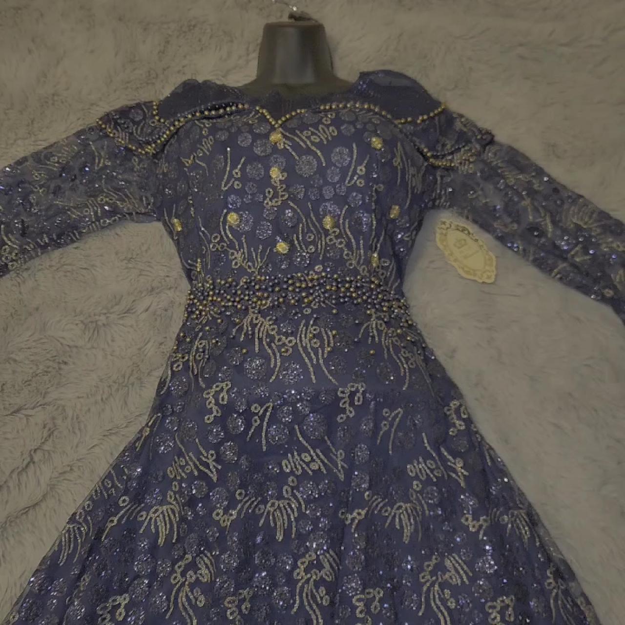 item listed by thriftysafeefee