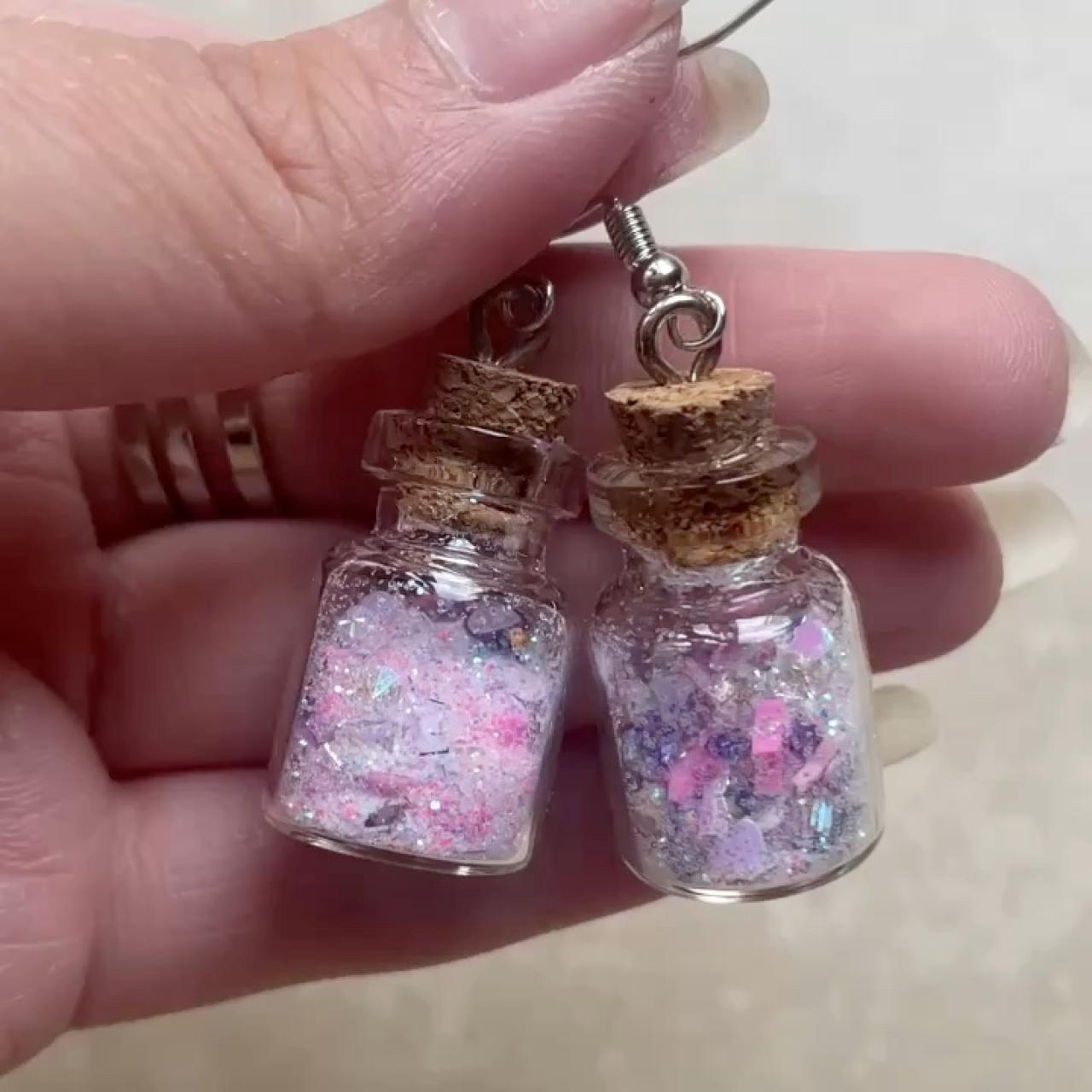 item listed by hyacinths_clouds