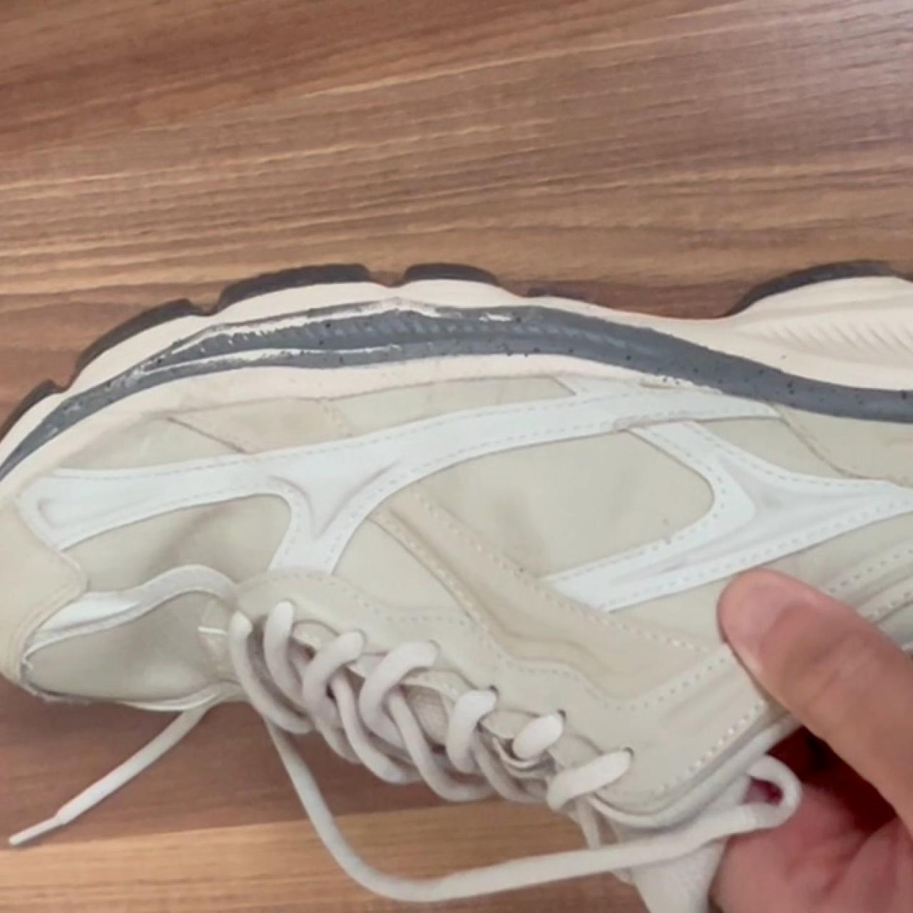 Zara Men's Cream and White Trainers Depop