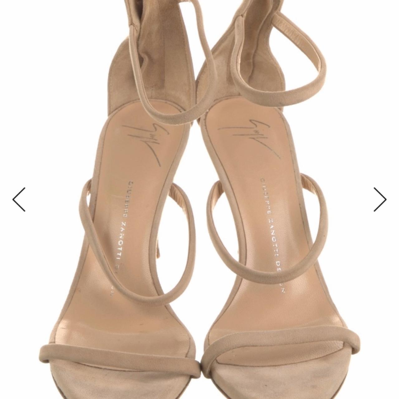item listed by dannellyy