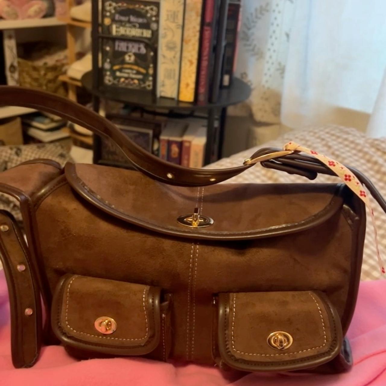 item listed by moonmocha