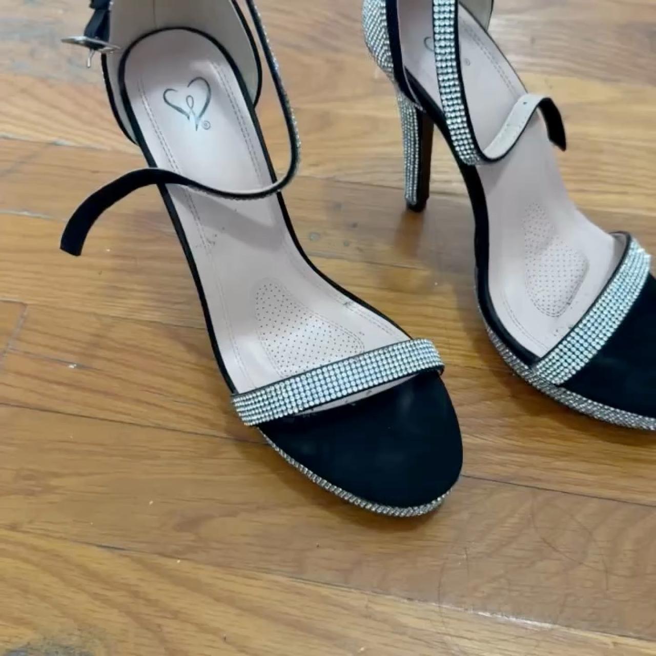 item listed by alexa2605