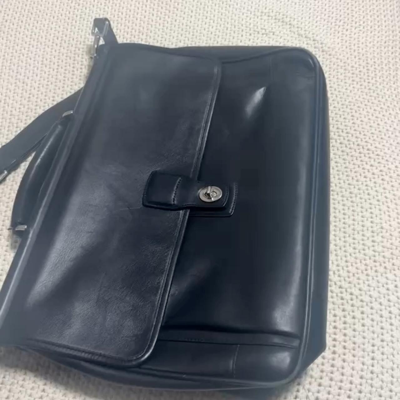 item listed by viktooreuhh