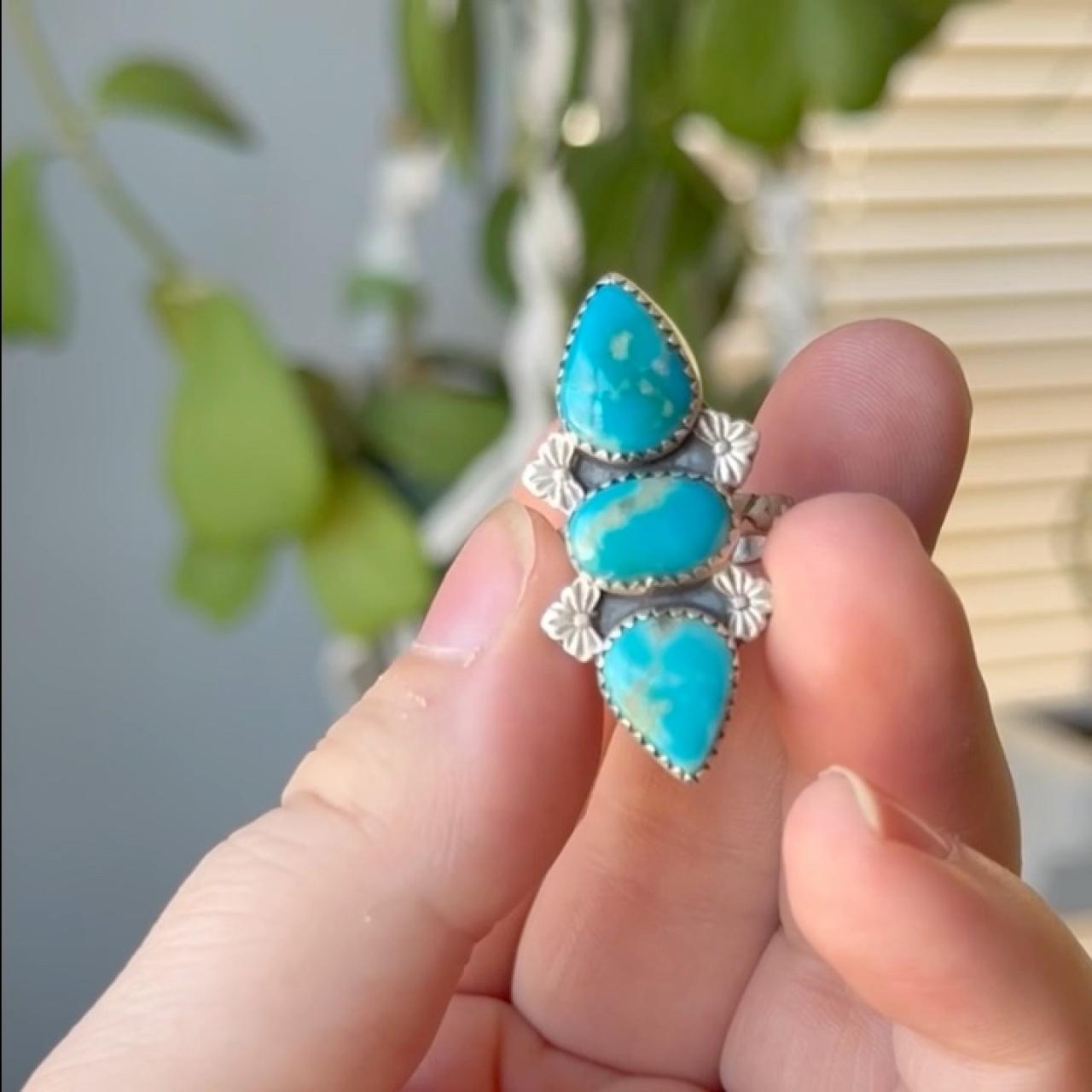 item listed by mariontradingco
