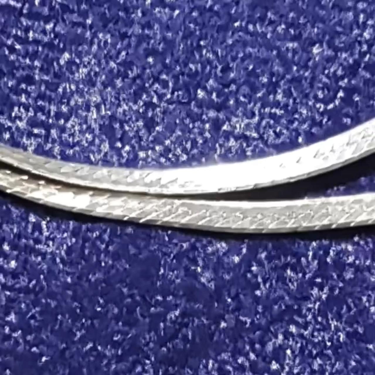 item listed by alison32405