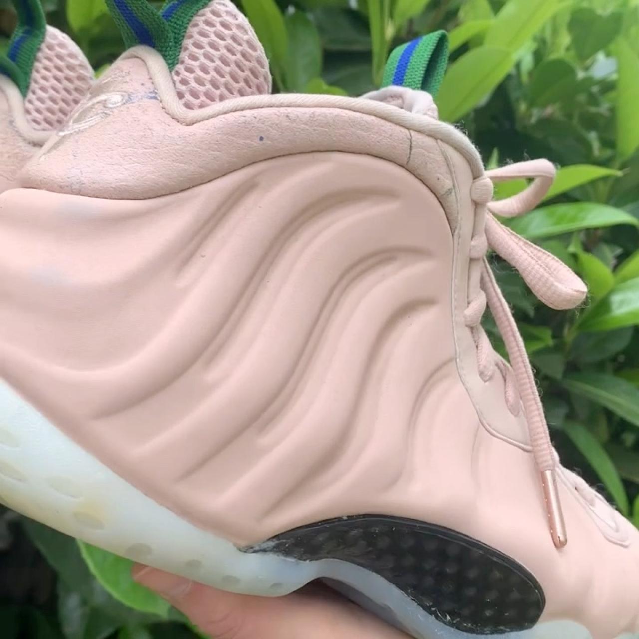 Particle beige 2024 foamposites shirt