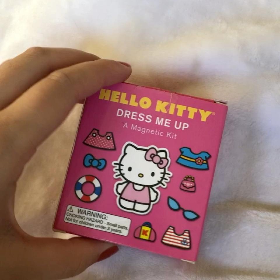 Hello Kitty Magnet - KKS Custmz