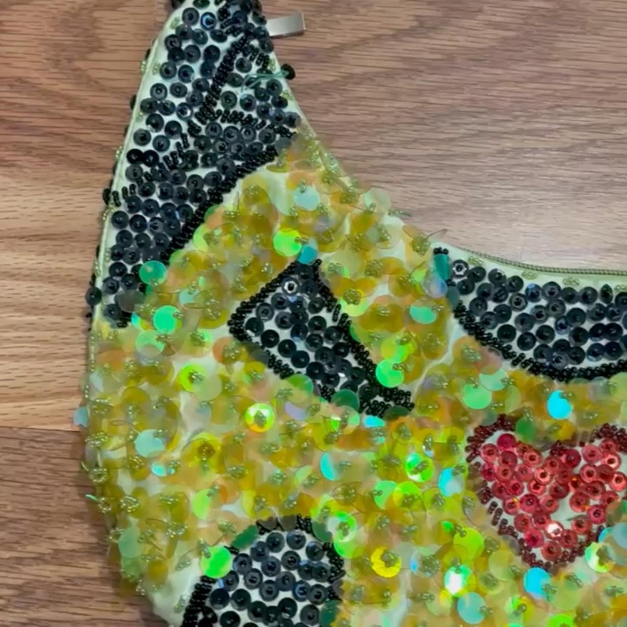 item listed by shopfullbloom