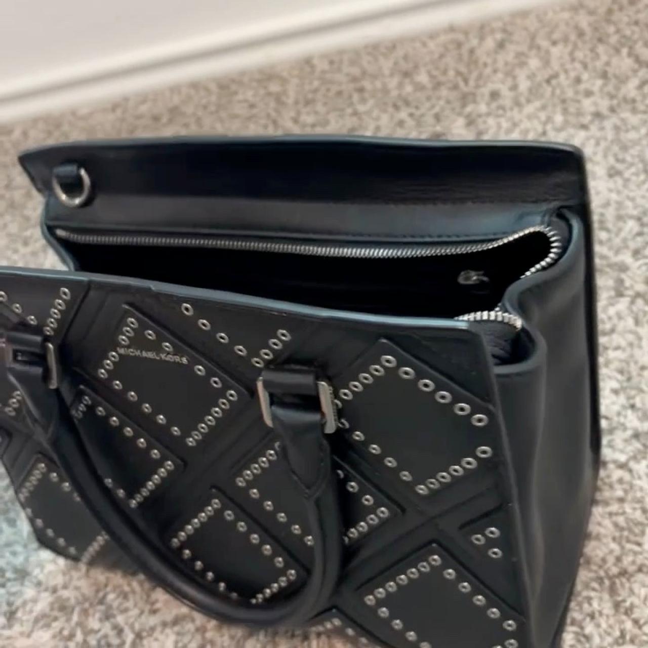 item listed by rubylicious1203