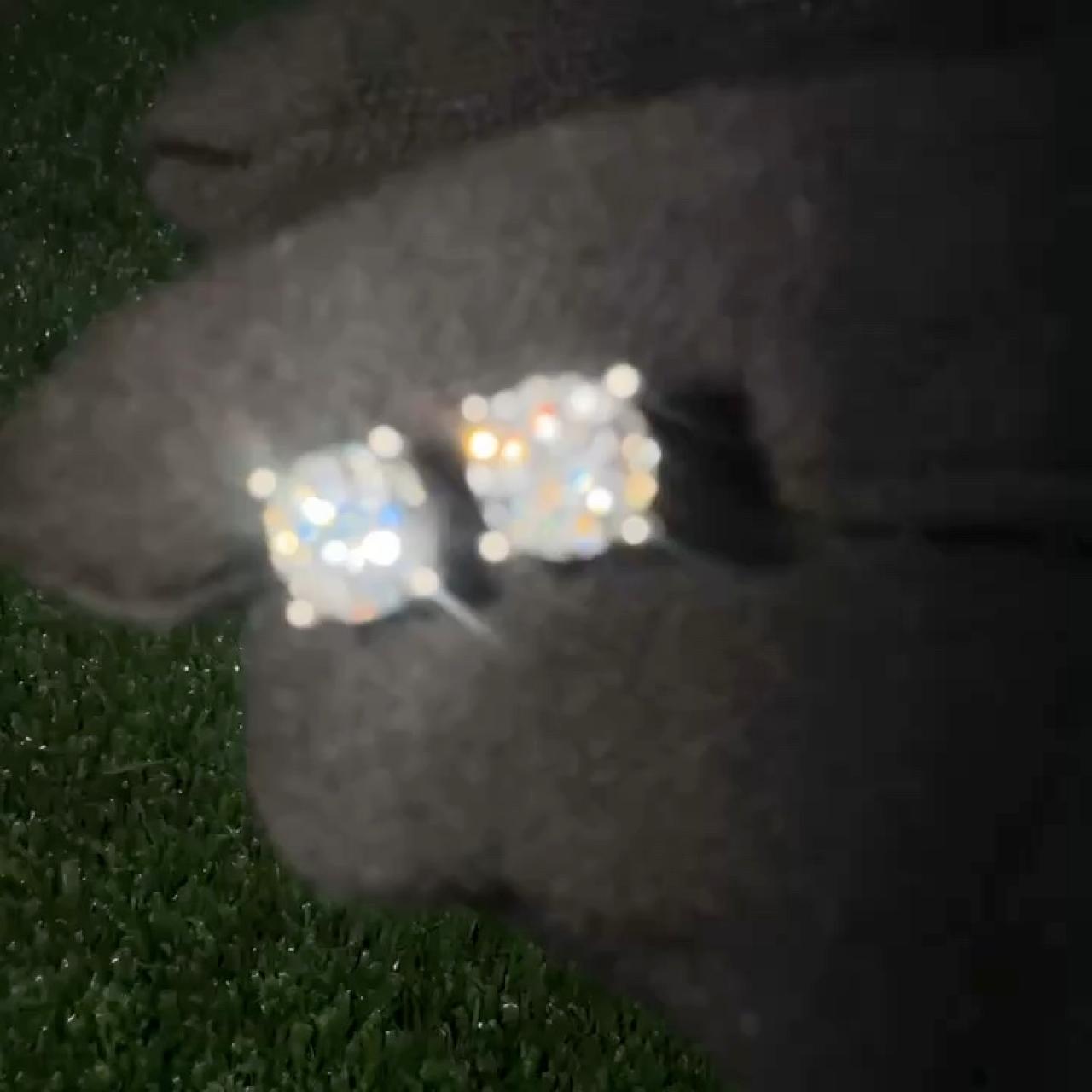 item listed by iceheaven
