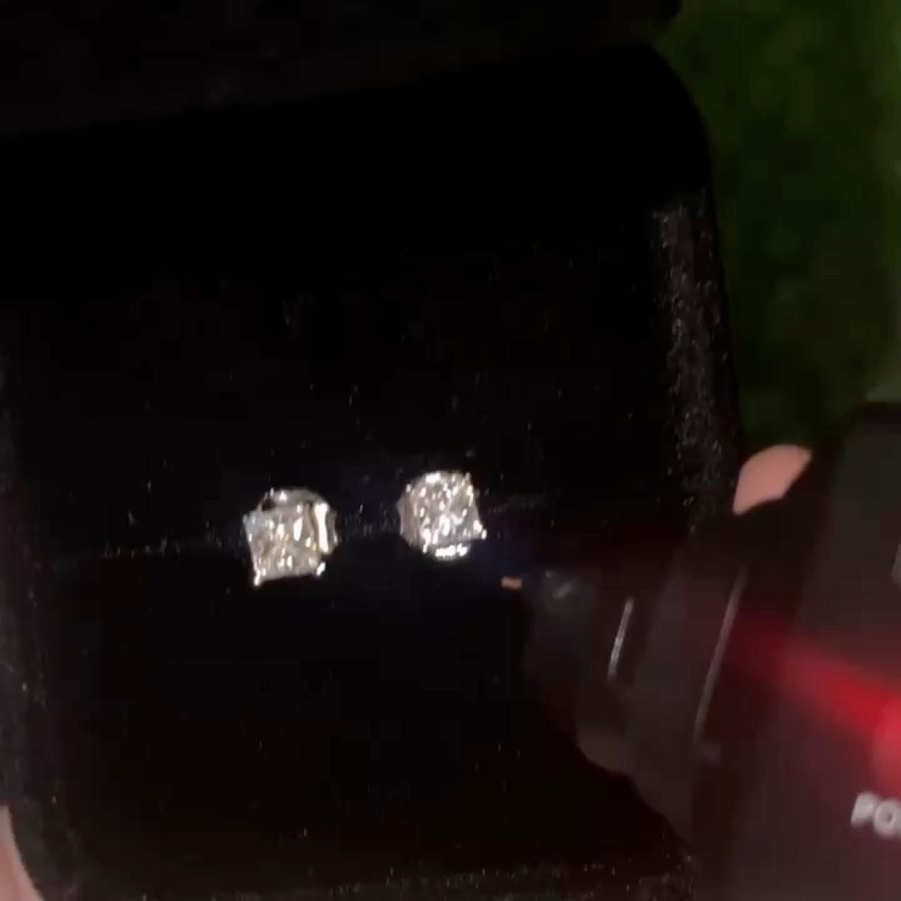 item listed by iceheaven