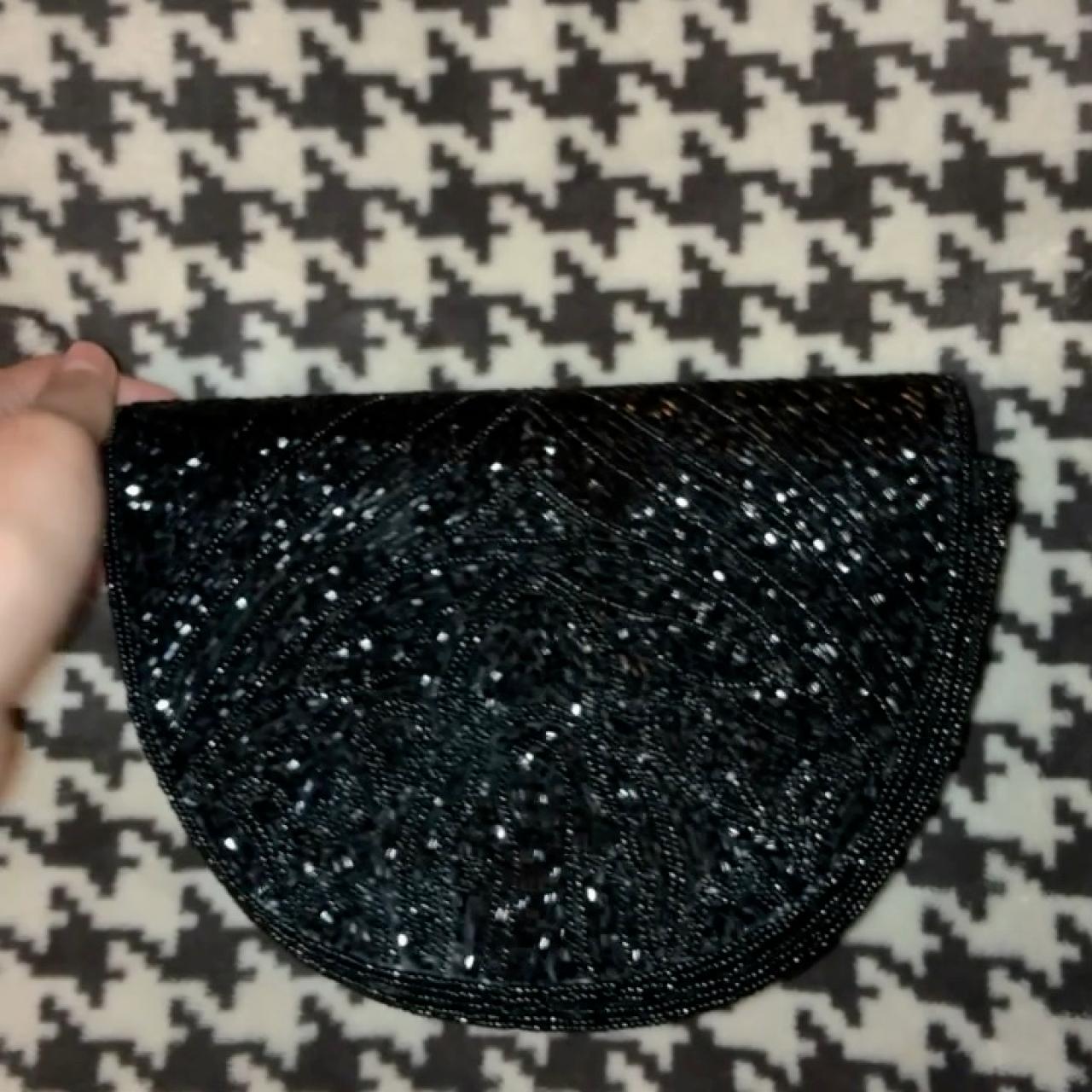 item listed by divineexclusivity