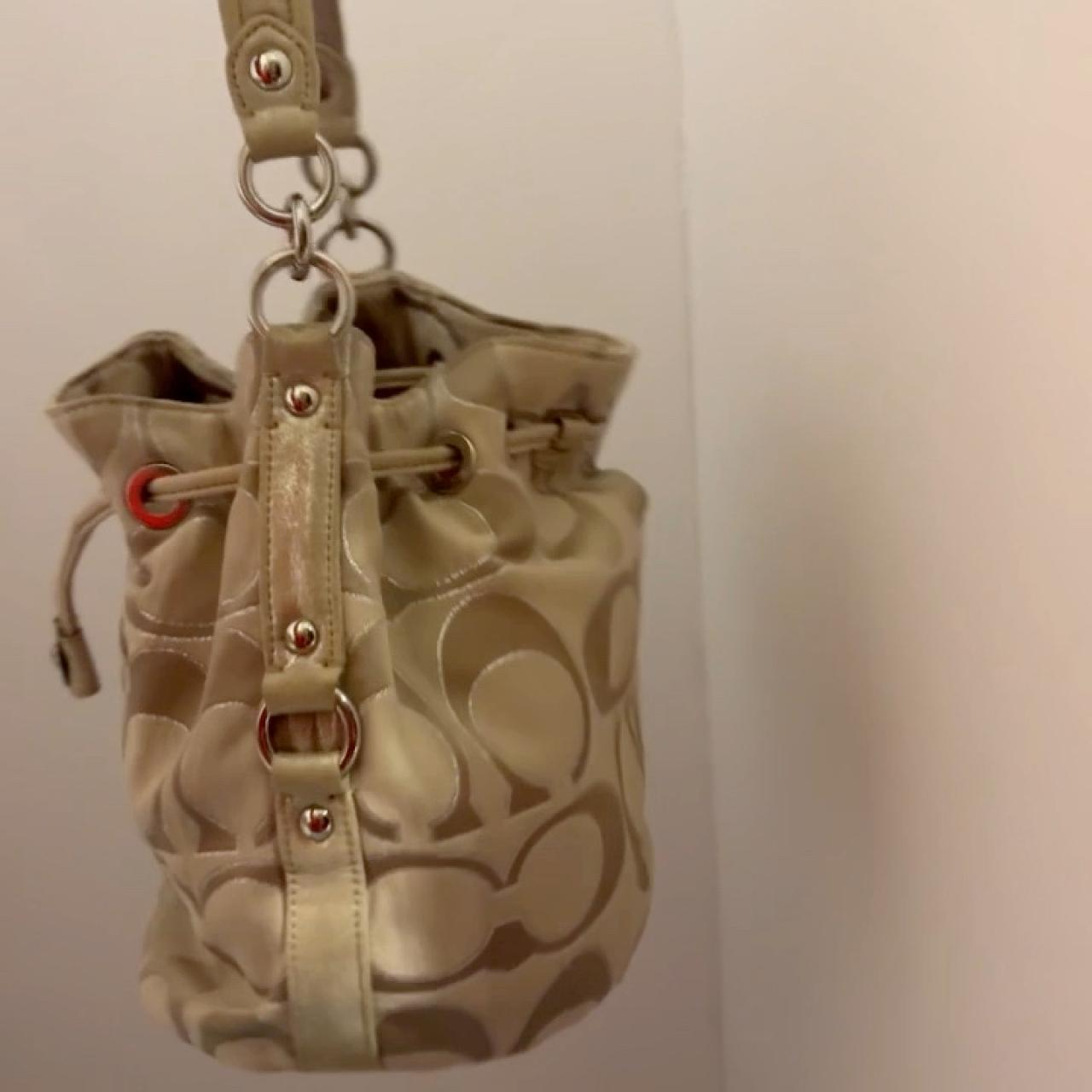 item listed by thethriftingfae
