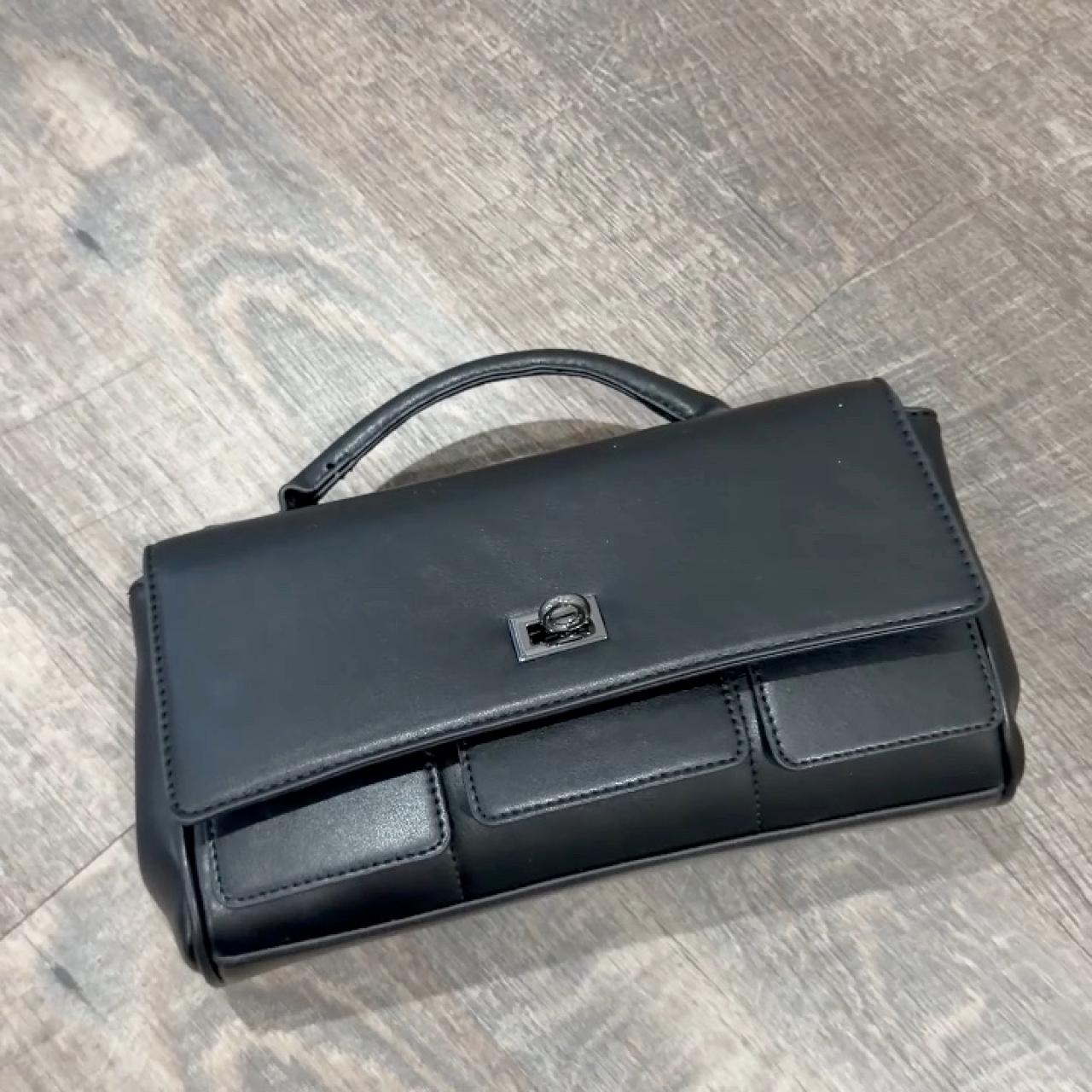 item listed by cusp621