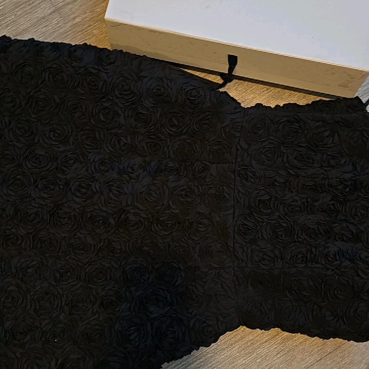 item listed by magicmirror869