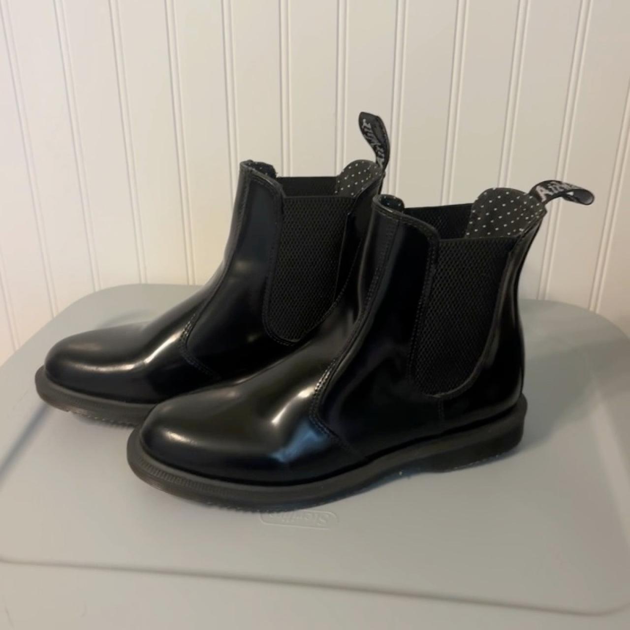 item listed by raeganmojo