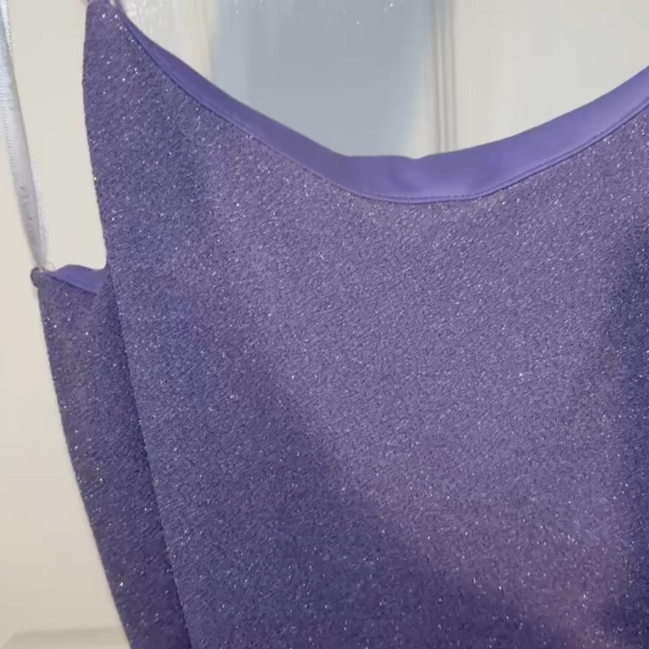 item listed by hellenaxoxo