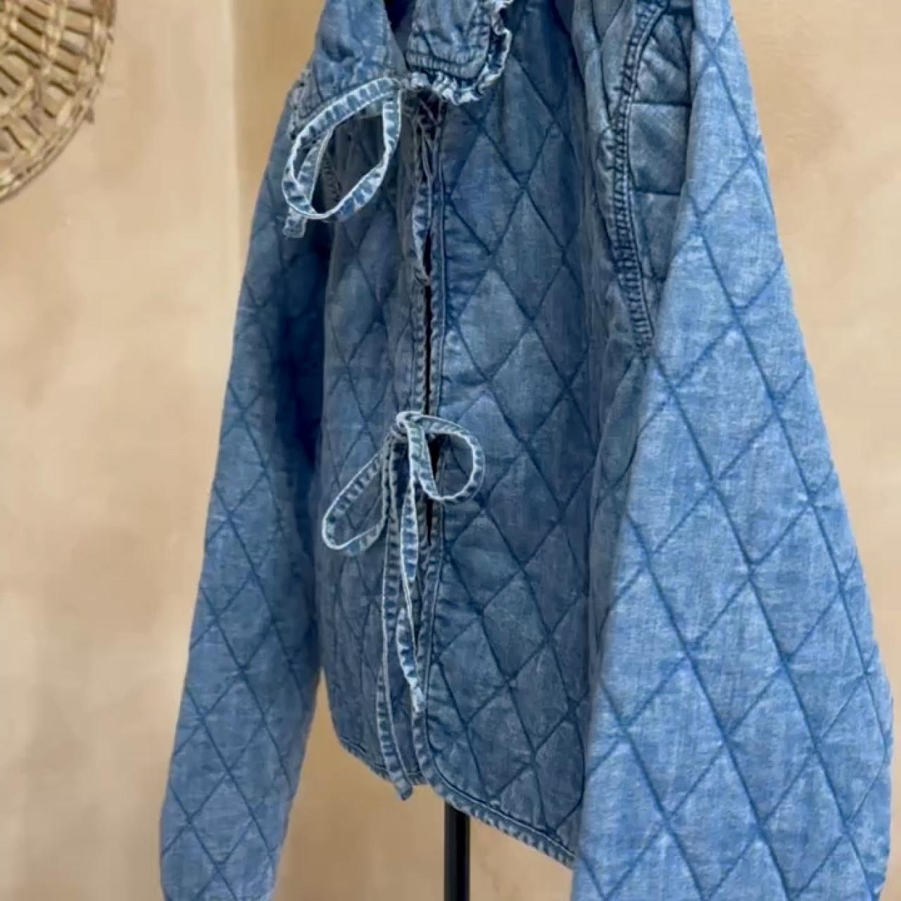 item listed by 702dejablue