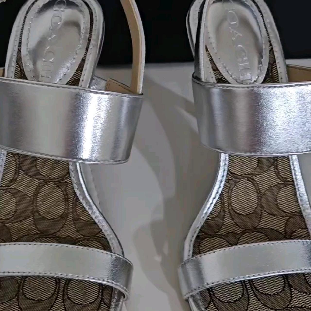 【COACH】Rori Sandal★日本未発売★送料無料!! Rare Authentic Coach Rori Leather 3 1/2“ Sandal Black size 7