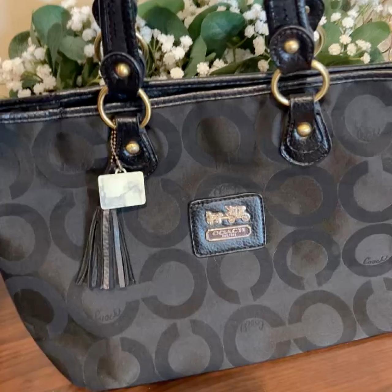 item listed by teacalco
