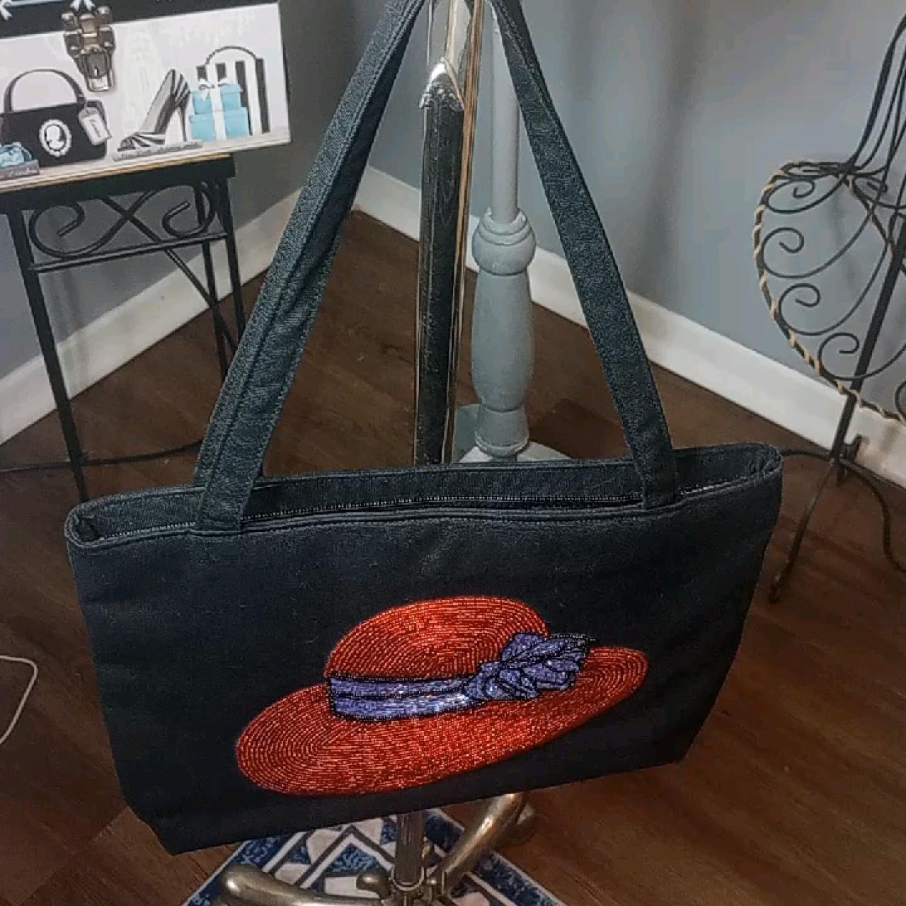 item listed by dabsboutique