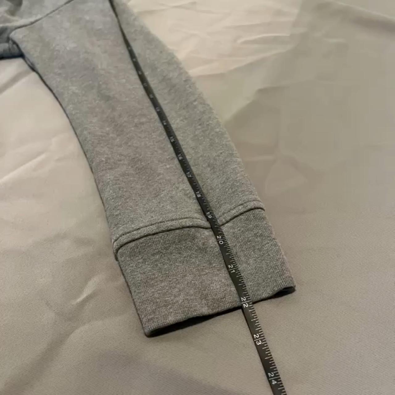 item listed by kla136