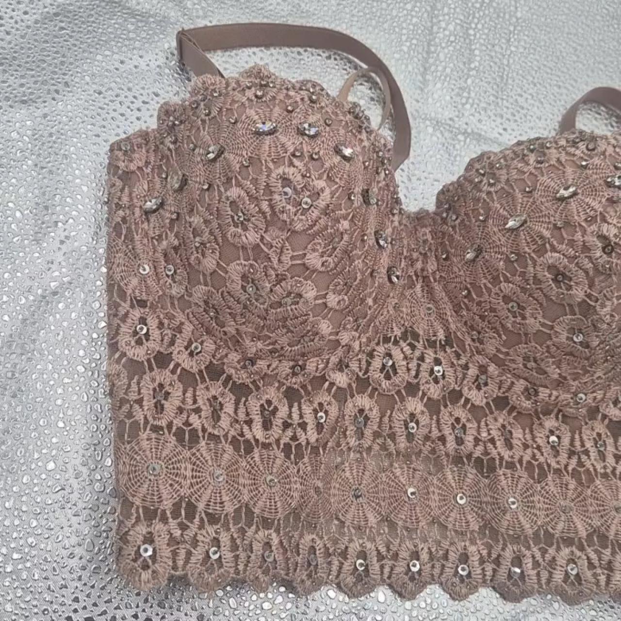 item listed by closet_no7