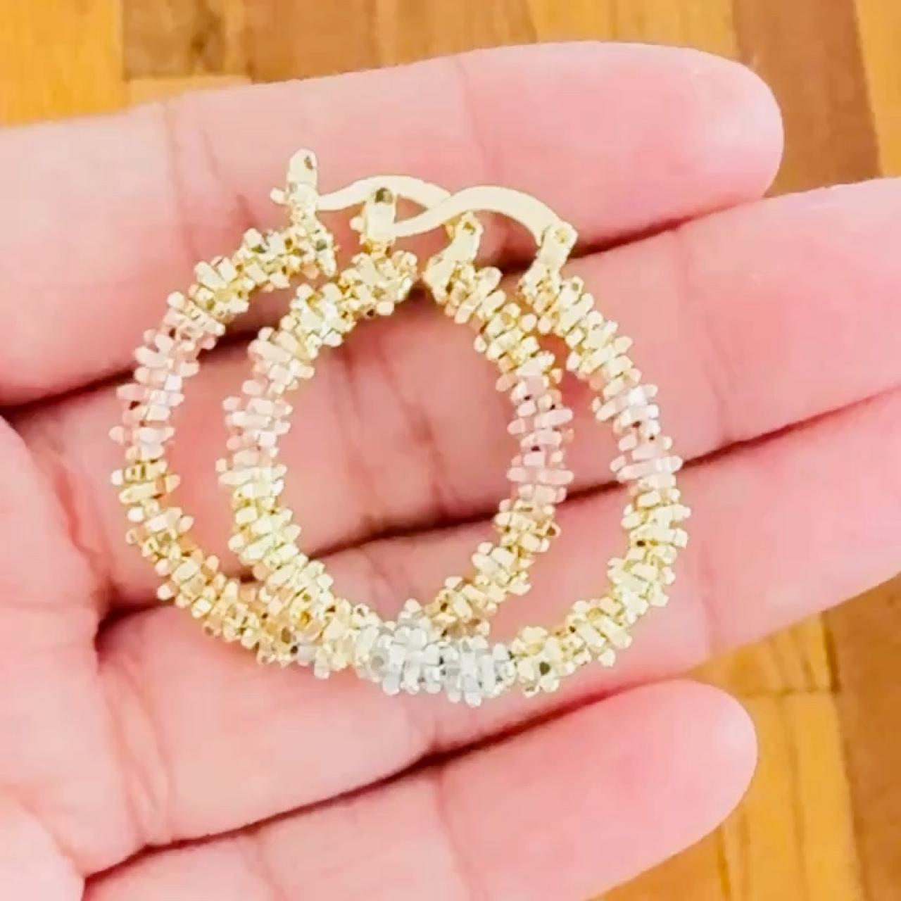 item listed by rose80