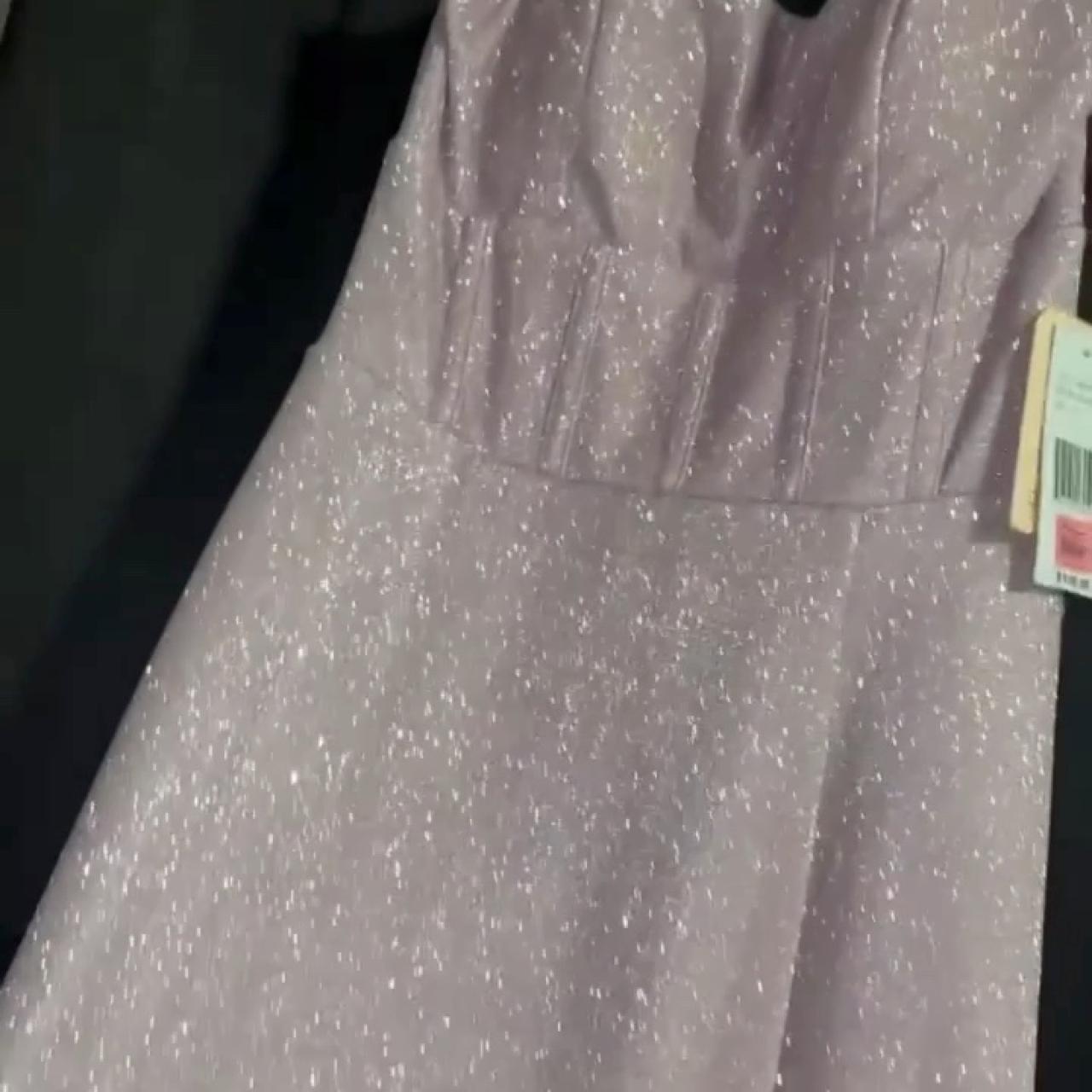 item listed by sizzystudios