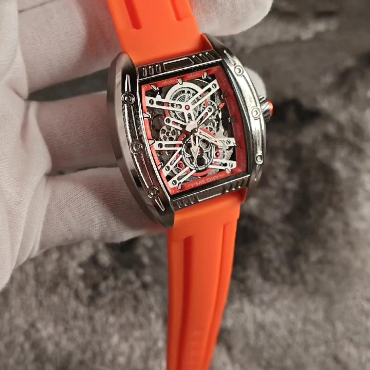 item listed by lxbwarehouse