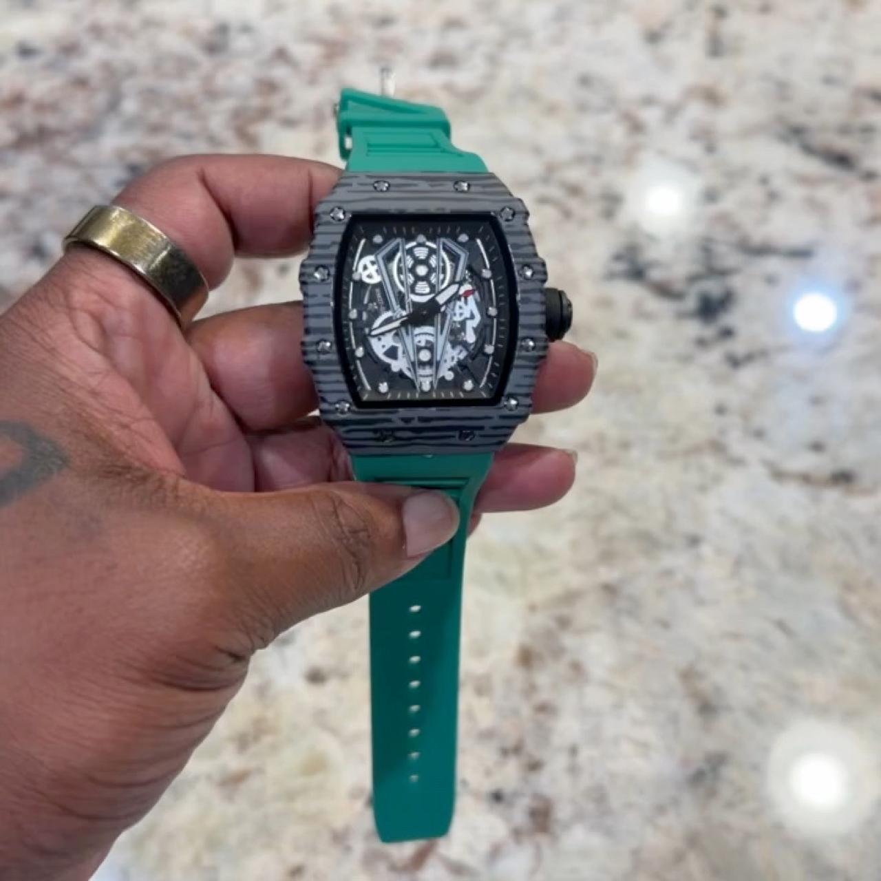 item listed by daplug88