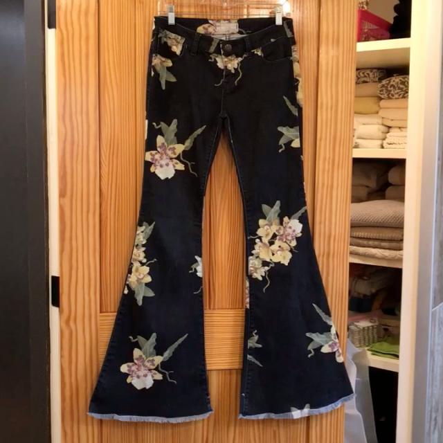Float On Jeans Shipping $7.05 