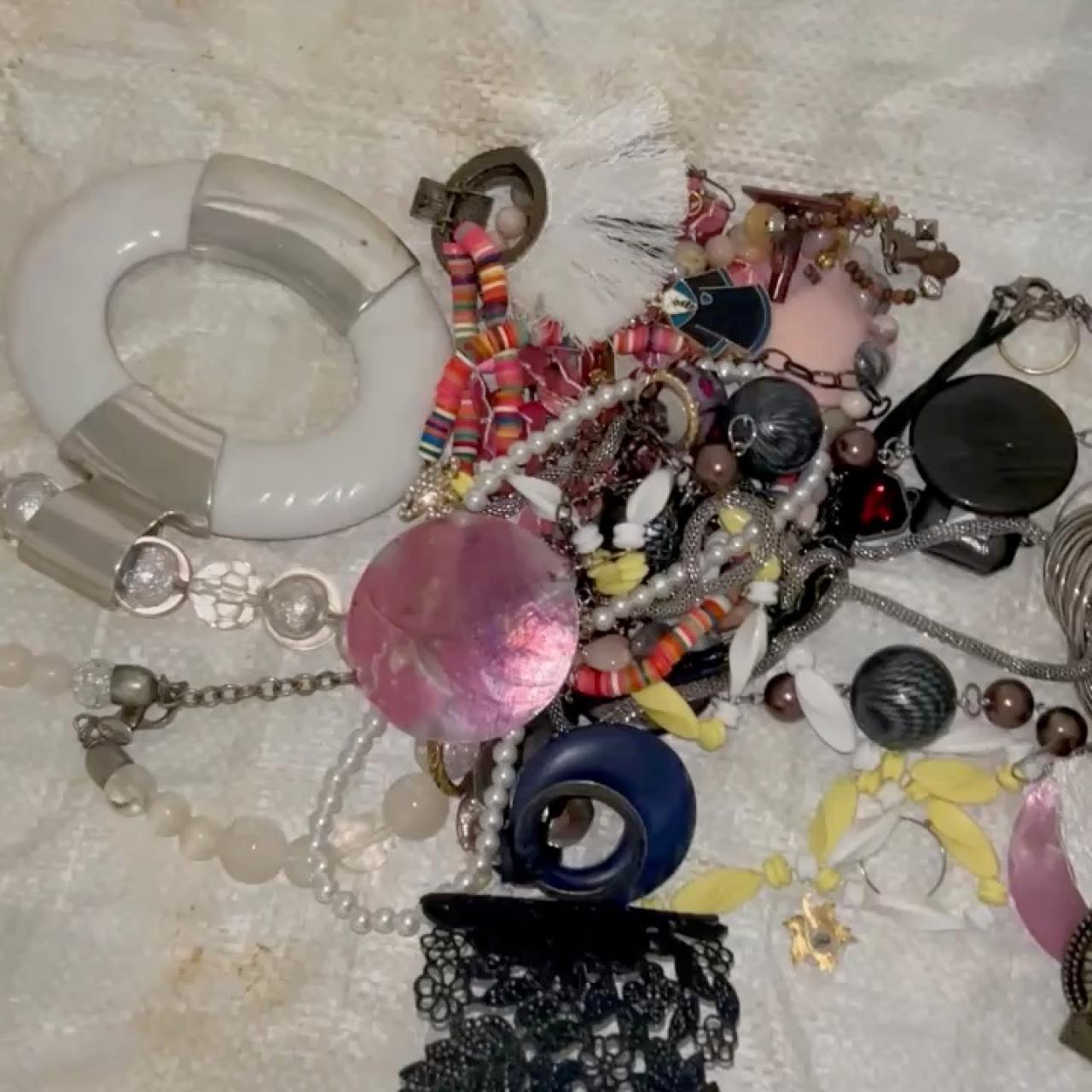 item listed by isabelmruff