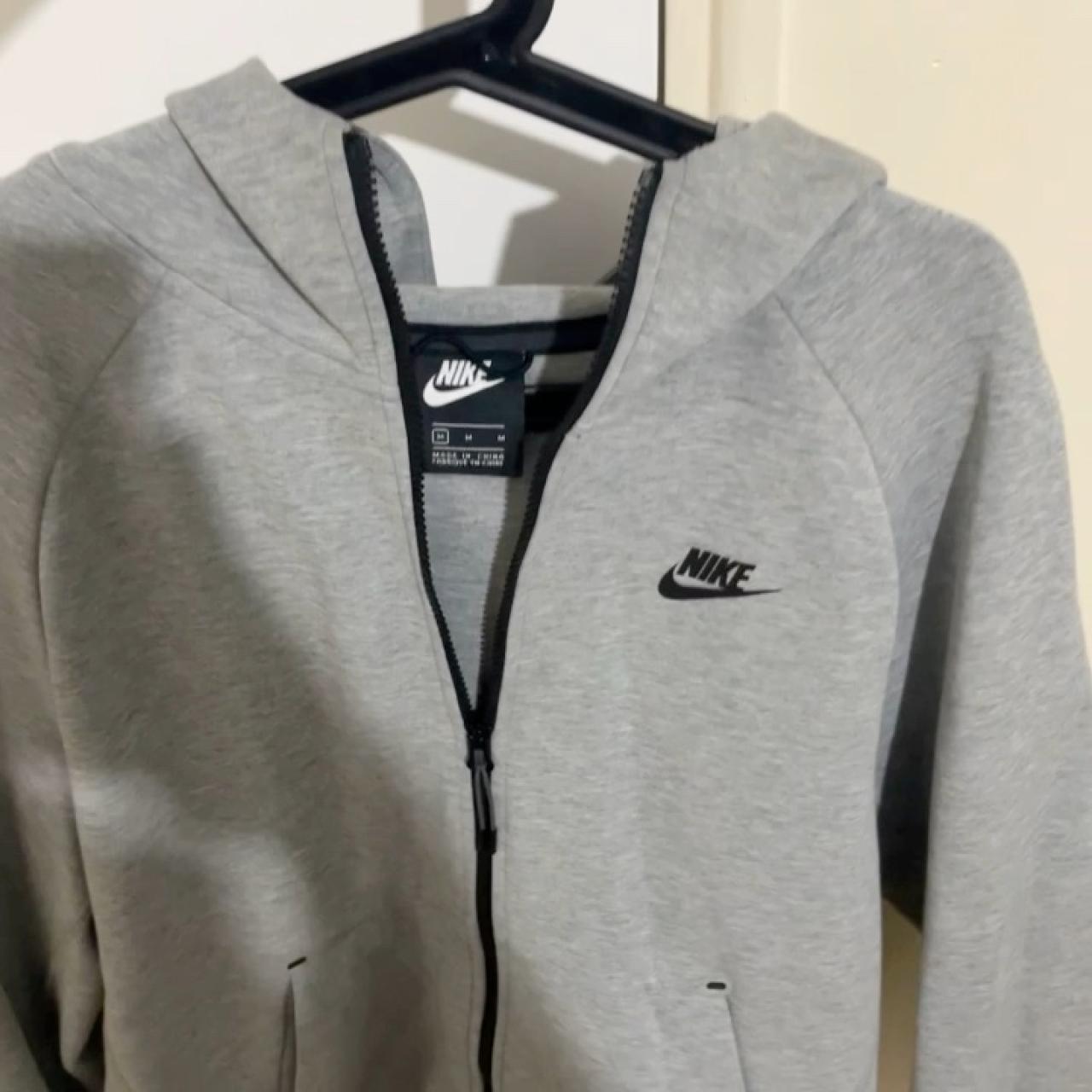 mens nike tech fleece hoodie grey