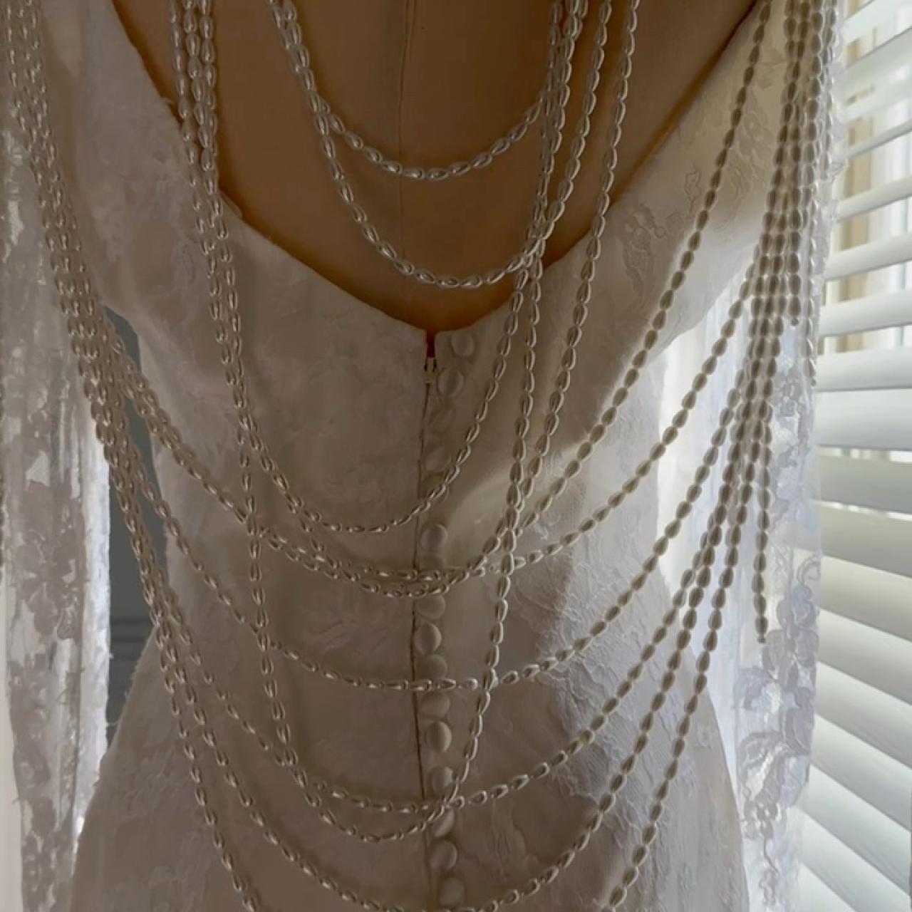 item listed by pnvvtg