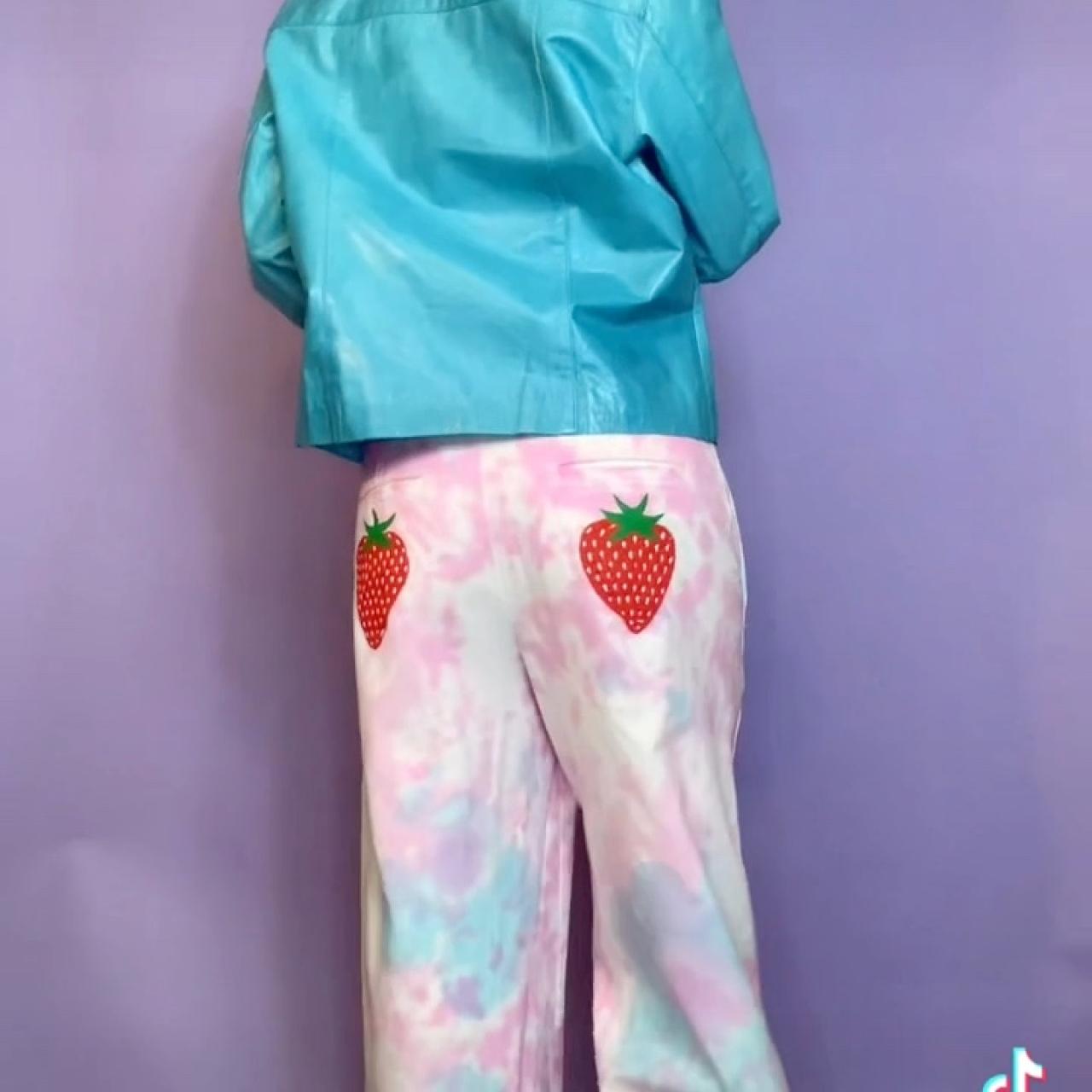 item listed by guillotineprincess