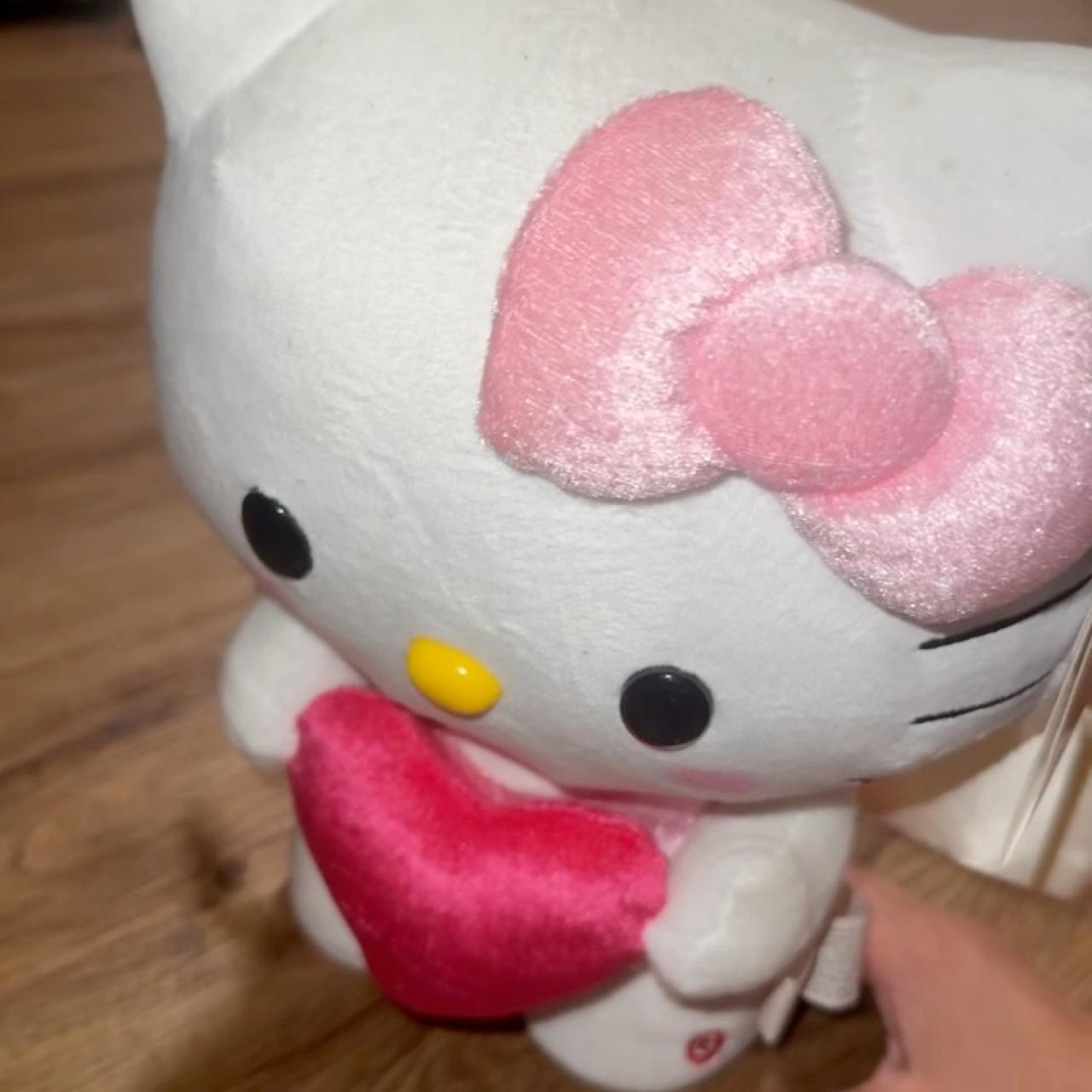 item listed by msqueennas