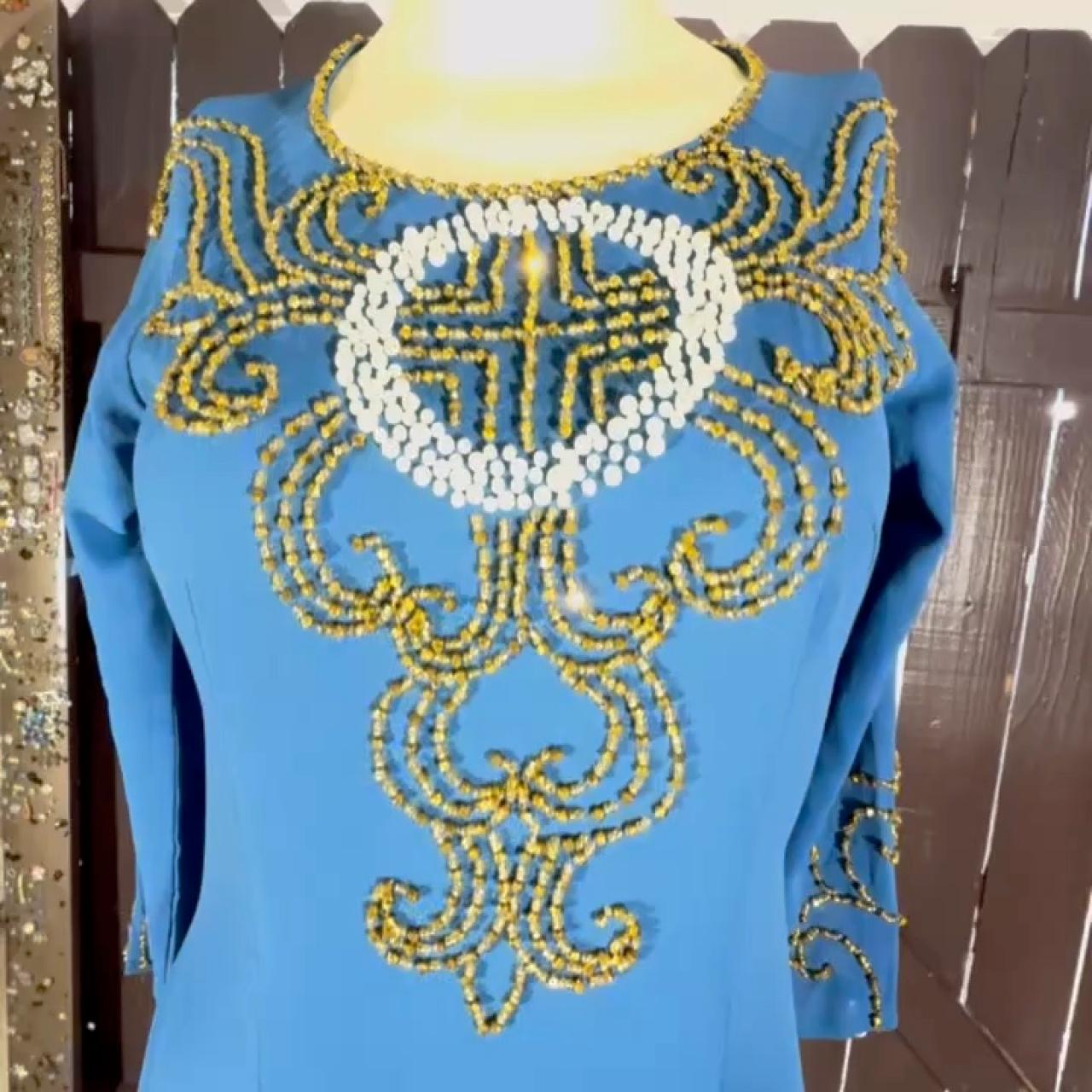 item listed by n4omiflor353xo