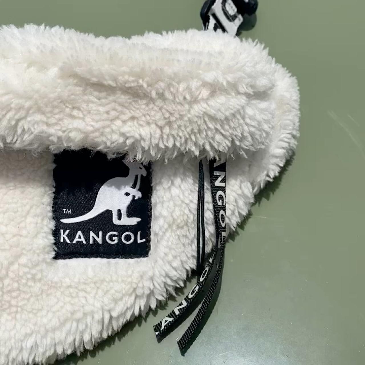 Snap this rare bird up!🌸🌸🌸 KANGOL x H&M Belt