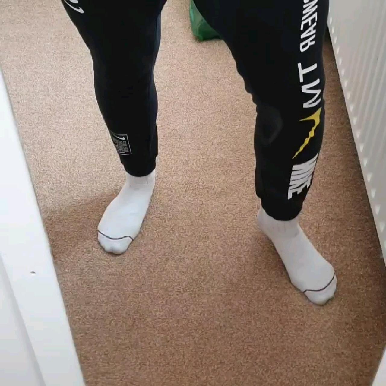 nike sportswear tm joggers 