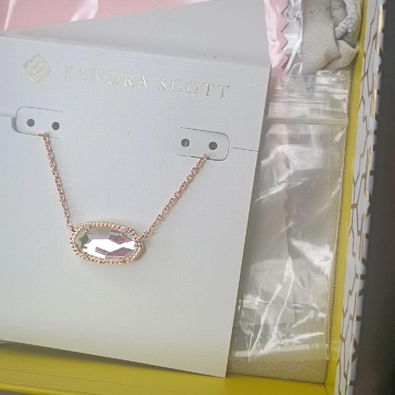 item listed by luxefoundco