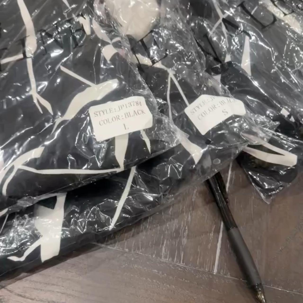 item listed by diginityandstyle